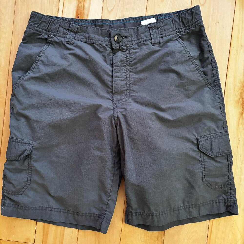 Columbia quick dry hiking shorts